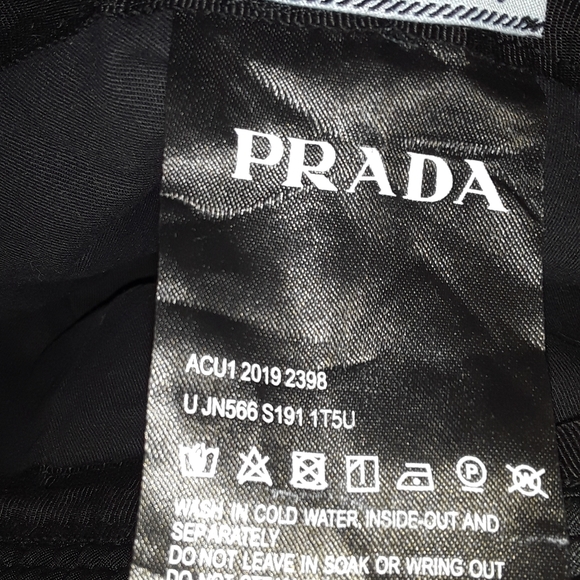 Prada bucket hat never been outside - Picture 3 of 5